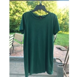 Forever 21 t-shirt green dress